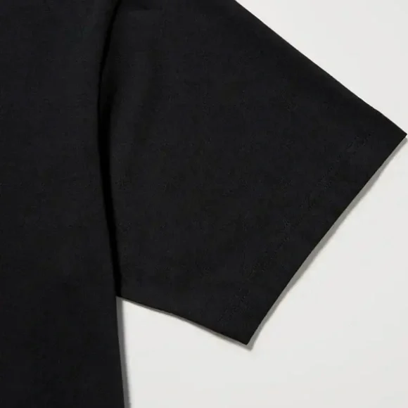 Black Ghost and Bow Graphic Tee - Picture 3 of 4